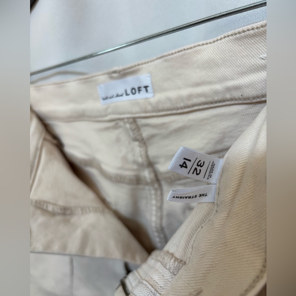 LOFT Straight Leg Pants Size 14/32 Cream Neutral Classic Fit - Picture 3 of 4